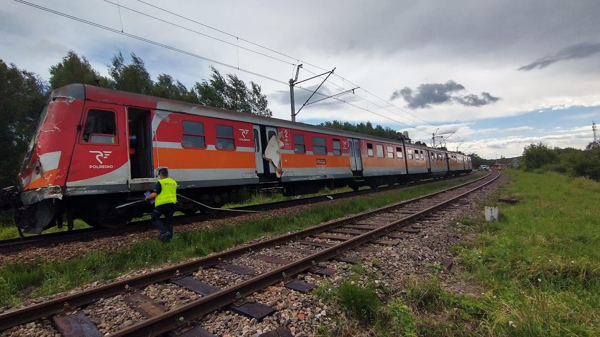 Wjechał Wprost Pod Pociąg Koszmarny Wypadek W Dąbrowie Górniczej