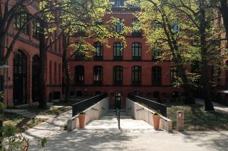 Przebudowa klasztoru we Wrocławiu