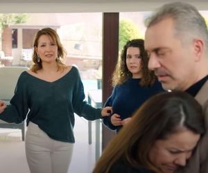 Melis naprowadzi porywacza na trop Zeynep. Dojdzie do tragicznego wypadku i dziewczyna zostanie pojmana.