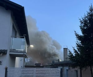 Pożar budynku socjalnego w Człuchowie. Ewakuacja mieszkańców