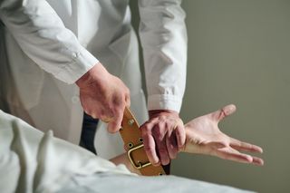 Po poradach AI trafił do szpitala psychiatrycznego. Zatrucie po diecie z GPT