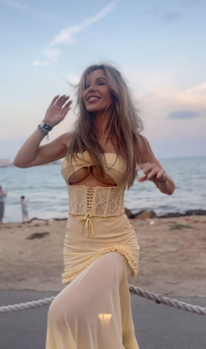 Gwiazdom goło i wesoło