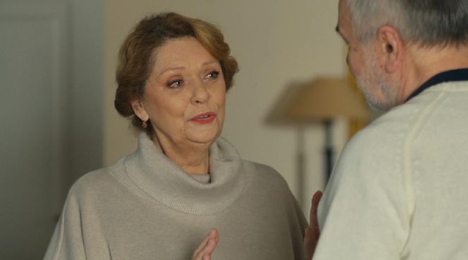 Barwy szczęścia, odcinek 3178. Józefina (Elżbieta Jarosik), Andrzej (Leon Charewicz)