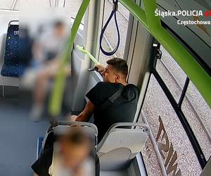 Z pięściami rzucił się na pasażera tramwaju w Częstochowie. Rozpoznajesz agresora?