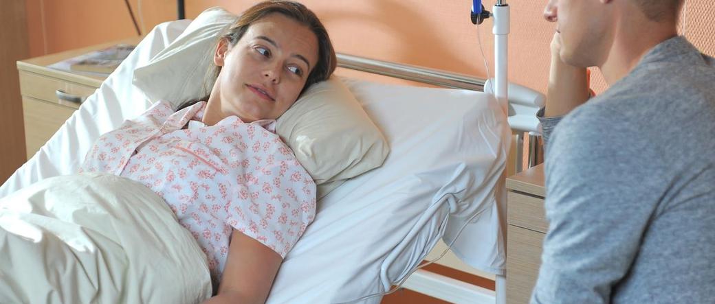 M jak miłość odc. 1038. Magda (Anna Mucha), Paweł (Rafał Mroczek)