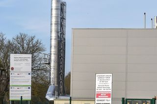 Rydzyk kopci żeby podgrzać wodę