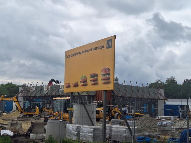 Budowa restauracji McDonald's w Świerklańcu