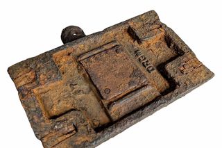 Wrzucili do Młynówki magnesy neodymowe i wyłowili prawdziwe skarby. Czegoś takiego używano już w XIX wieku!