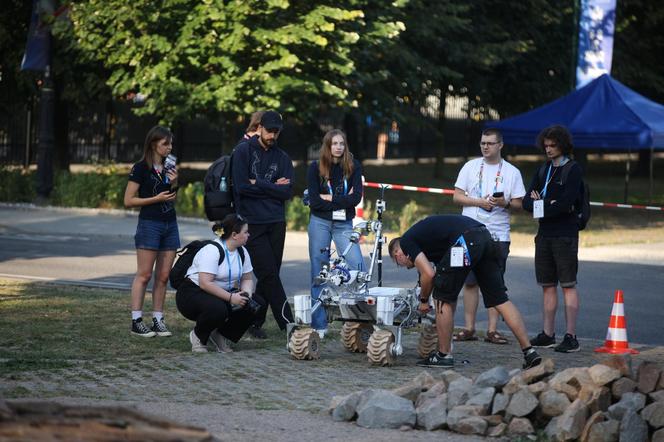 10. edycja zawodów łazików marsjańskich European Rover Challenge na terenie Akademii Górniczo-Hutniczej w Krakowie