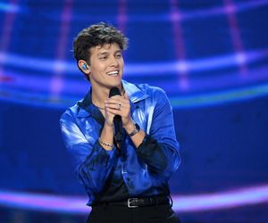 Cyms rozbijał publiczność w Sopocie, a potem wszedł ON. Demoniczne show Cugowskiego w okularach ojca!