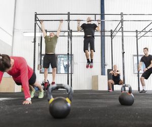 Burpees: 10 efektów, które da ci regularne ćwiczenie burpees