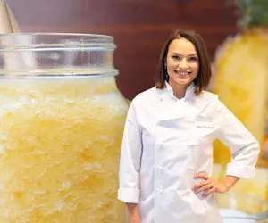 Zastrzyk energii od Ani Starmach. Rewelacyjny patent na koktajl z pobudzającym twistem