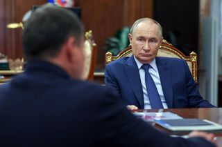 Tak Putin uzupełnia straty na froncie. Można zarobić za wysłanie kolegi na wojnę