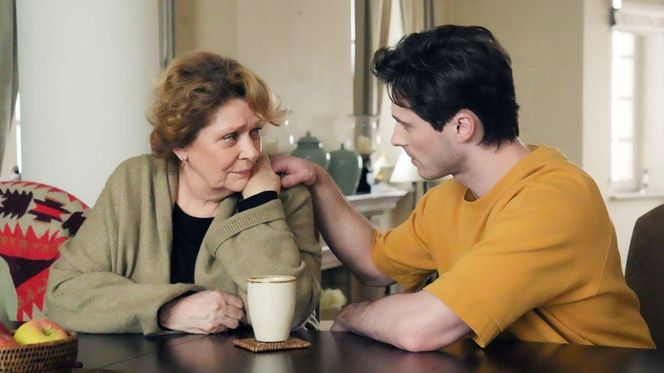 Barwy szczęścia odc. 3208. Cezary Rawicz (Marcel Opaliński), Józefina Rawiczowa (Elżbieta Jarosik)