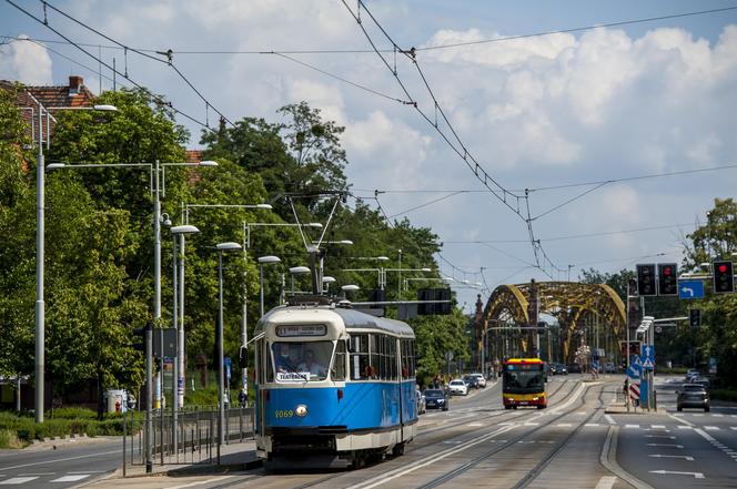 Naprawdę specjalna komunikacja na Noc Muzeów we Wrocławiu. Przejedź się zabytkowym tramwajem lub autobusem