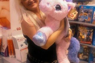 Agnieszka Kotońska przeszła szokującą metamorfozę. Mamy stare zdjęcia z Gogglebox. Przed telewizorem