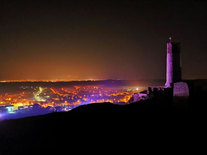 Olsztyn Jurajski - piękna miejscowość. Dom szlaku Orlich Gniazd