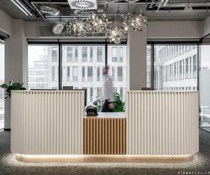 Biurowy design & build. Poznaj trendy w aranżacji biur na 2024 rok!