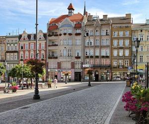 Miasteczka na Dolnym Śląsku idealne dla seniorów. Przeżyjesz tutaj godną starość