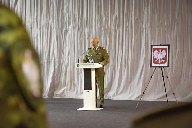 Nowi funkcjonariusze w warmińsko-mazurskiej straży granicznej. Złożyli uroczyste ślubowanie [ZDJĘCIA]