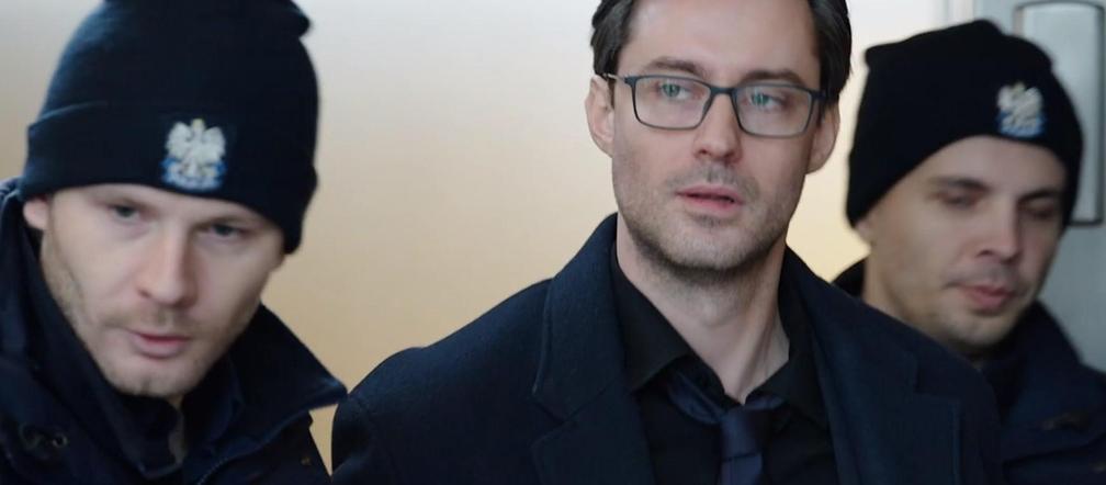 M jak miłość odcinek 1783: Rotkiewicz aresztowany po awanturze na komendzie! Budzyński zacznie śledztwo w sprawie śmierci żony Marka - WIDEO, ZDJĘCIA