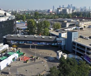 Zielona Strefa Elektromobilności powstała przy centrum handlowym Blue City