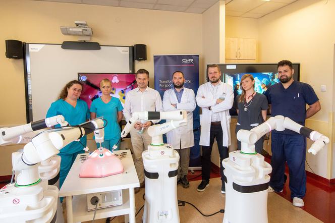 W szpitalu Barlickiego w Łodzi testowano robota chirurgicznego