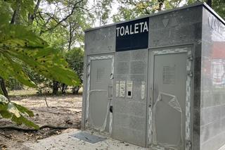 Miejska toaleta nadal nieczynna. Szalet za 430 tys. zł nie będzie gotowy w lutym