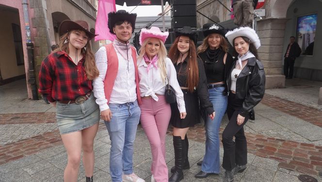 Kortowiada 2025. Studenci nie zawiedli. Zobacz najlepsze przebrania z Parady Wydziałów!