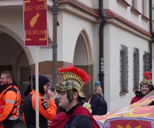 Rzeszowskie Juwenalia rozpoczęte. Barwny korowód przeszedł przez miasto 