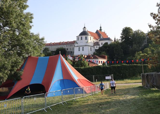 Carnaval Sztukmistrzów 2024 na Błoniach pod zamkiem