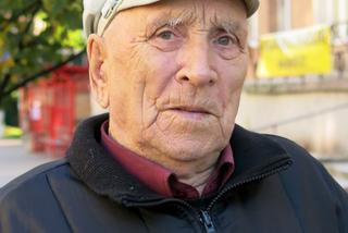 Polscy emeryci proszą: dajcie nam 500 zł na święta!