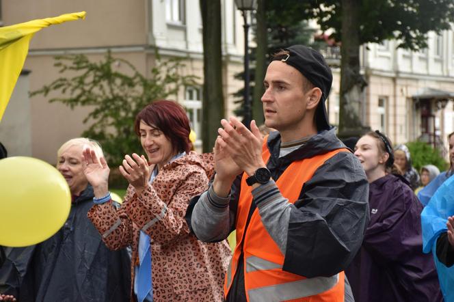 Kielecka Piesza Pielgrzymka maszeruje na Jasną Górę (9 sierpnia 2023)