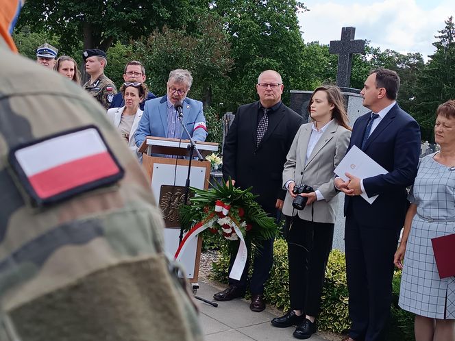 Odsłonięcie tablicy pamięci Ireny Szydłowskiej