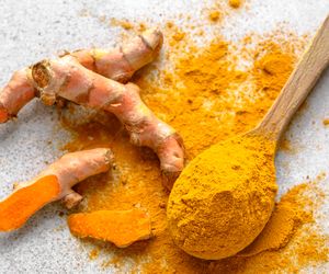 Kurkuma i kurkumina - właściwości i zastosowanie