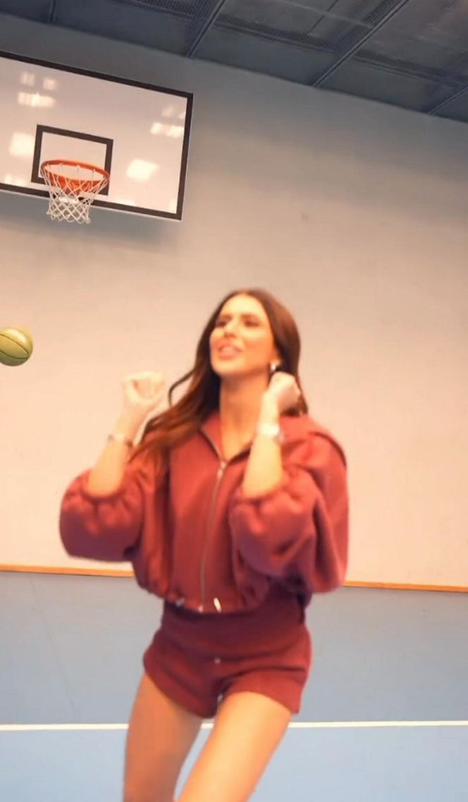 Roxie Węgiel grała w kosza na słynnej arenie