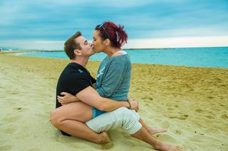 RADEK  LISZEWSKI Z ŻONĄ W BARCELONIE