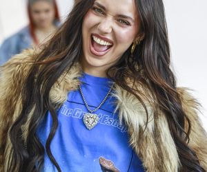 Zalia podbija scenę i serca fanów. Dlaczego mówi o niej cała Polska?