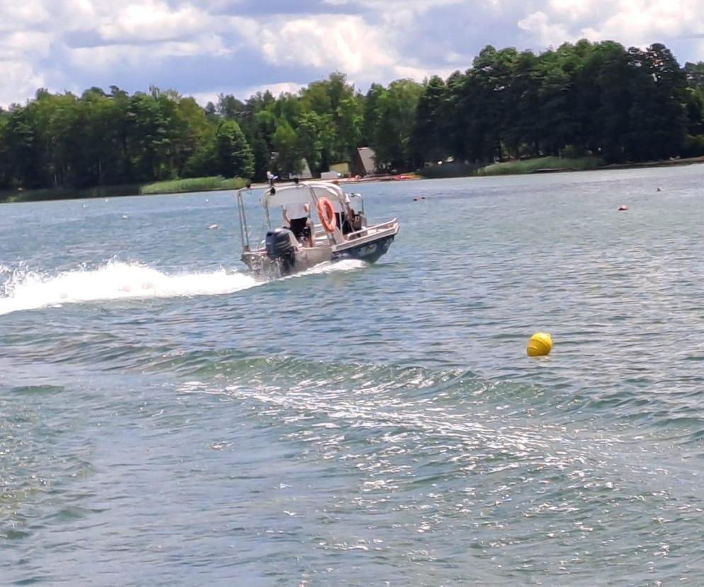 Tragedia nad wodą w woj. lubelskim. 16-latek utonął w Jeziorze Białym w Okunince