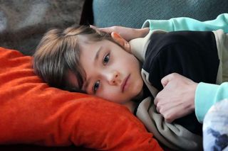 Barwy szczęścia, odcinek 3276: Mateuszek bardzo źle zniesie rozłąkę z aresztowaną Sonią. Znów straci matkę! - ZDJĘCIA