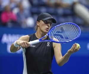 Iga Świątek w 1/8 finału US Open. Trudny mecz i awans Polki po zaciętej walce z Kalinską