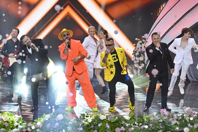 Festiwal Weselnych Przebojów Polsatu. Marcelina Zawadzka jak młoda, Ela Romanowska z wielkim rozcięciem, a Miszczak kwitnie!