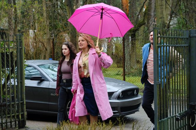 Komisarz Mama, sezon 4. Maria Matejko (Paulina Chruściel), Roma (Anna Matysiak)