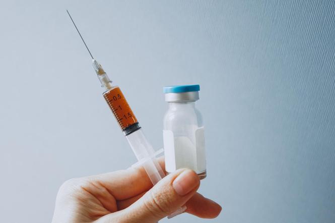 Szczepienie chroni nas i całe społeczeństwo. Główny Inspektor Sanitarny wydał nowe rekomendację