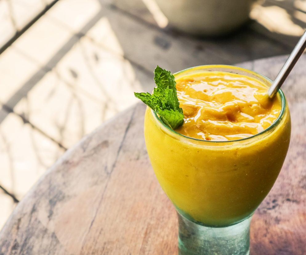 Ten pyszny koktajl zwalcza oponkę. Klucz to połączenie dwóch składników