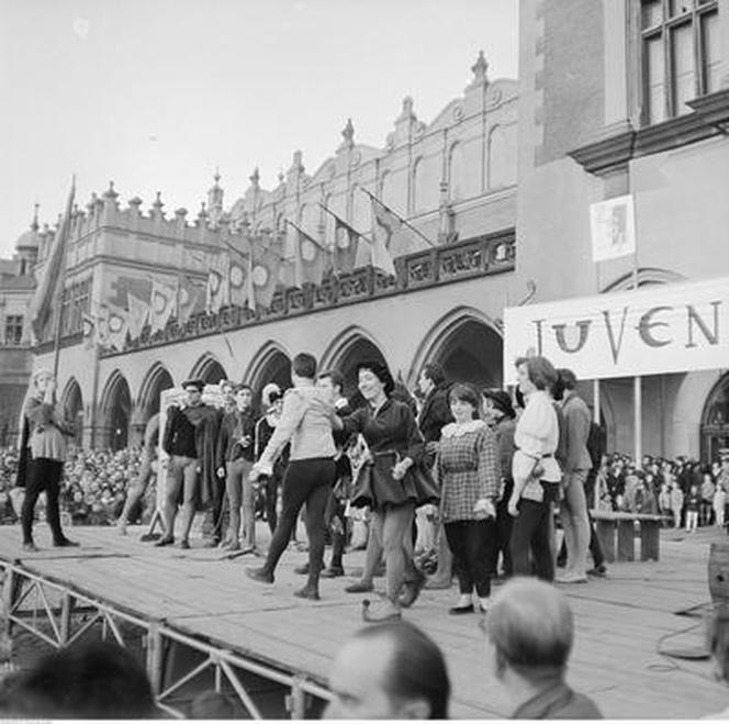 Kraków. Juwenalia w PRL-u. Tak bawili się studenci podczas otrzęsin beanów