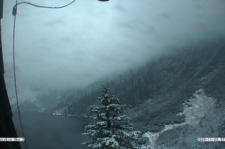 Zima zawitała do Polski! Zakopane i Tatry przykryte białym puchem 