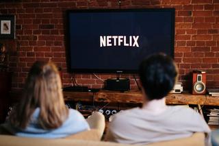 Netflix powinno oglądać się z prędkością 1.25x? Złoty środek na brak czasu... ale