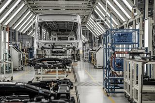 Tragedia w MAN Starachowice. Co ujawni prokuratura po śmierci pracownicy?