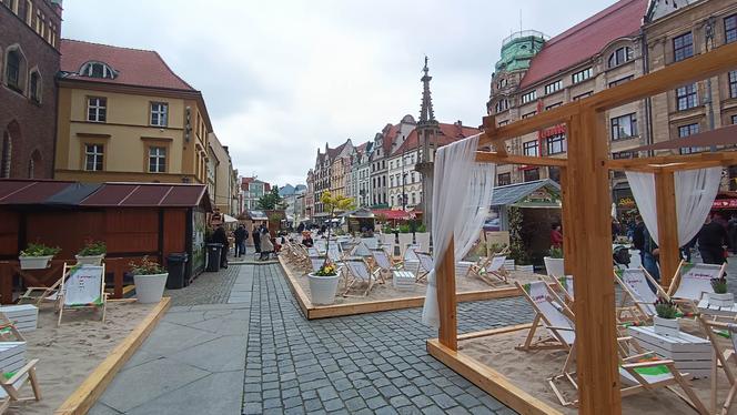 Jarmark Świętojański już działa! Zobacz, jak wygląda teraz wrocławski Rynek